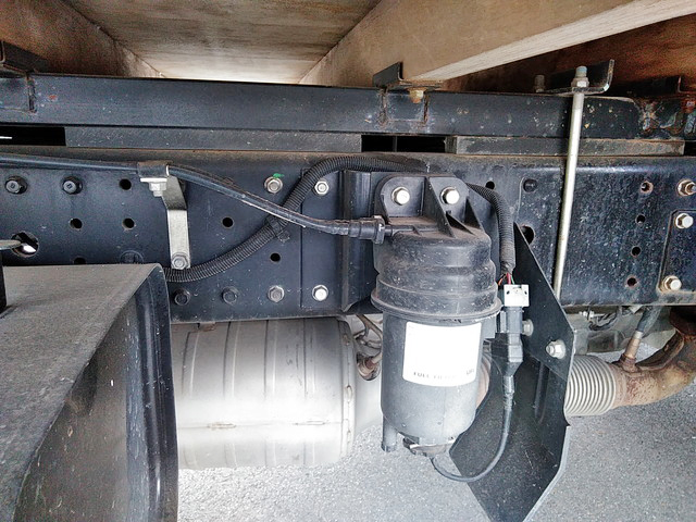 三菱ふそうキャンター平ボディ小型（2t・3t）[写真15]