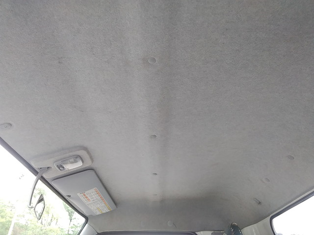 三菱ふそうキャンター平ボディ小型（2t・3t）[写真29]