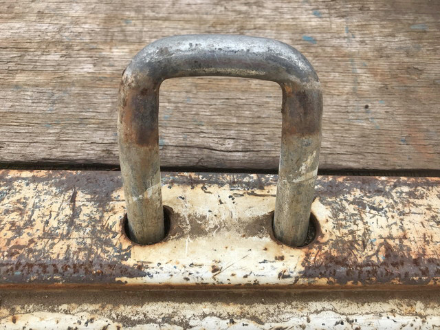 三菱ふそうキャンター平ボディ小型（2t・3t）[写真16]