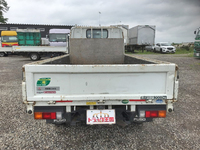 三菱ふそうキャンター平ボディ小型（2t・3t）[写真10]