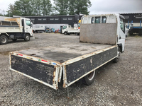 三菱ふそうキャンター平ボディ小型（2t・3t）[写真12]