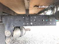 三菱ふそうキャンター平ボディ小型（2t・3t）[写真22]