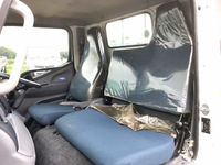 三菱ふそうキャンター平ボディ小型（2t・3t）[写真31]