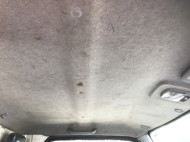 三菱ふそうキャンター平ボディ小型（2t・3t）[写真32]