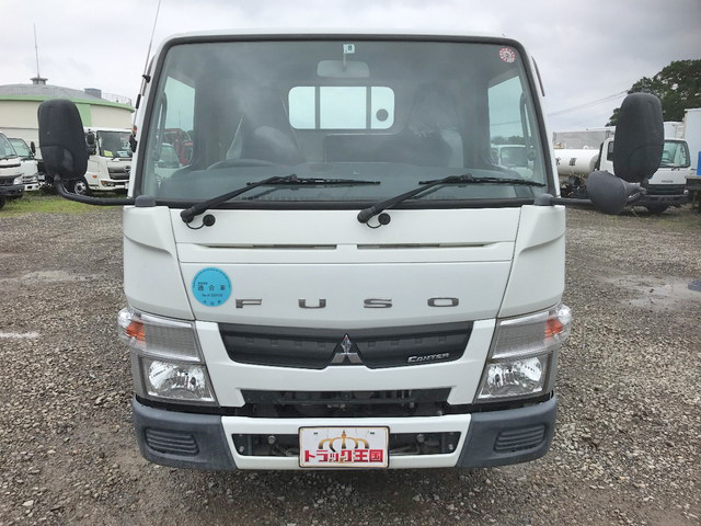 三菱ふそうキャンター平ボディ小型（2t・3t）[写真08]