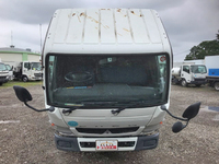 三菱ふそうキャンター平ボディ小型（2t・3t）[写真09]