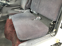 三菱ふそうキャンターパネルバン小型（2t・3t）[写真27]