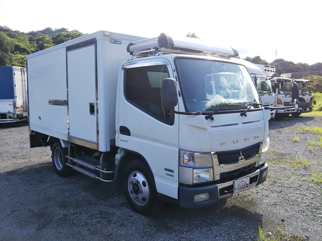 三菱ふそうキャンターパネルバン小型（2t・3t）[写真03]