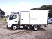 三菱ふそうキャンターパネルバン小型（2t・3t）[写真05]