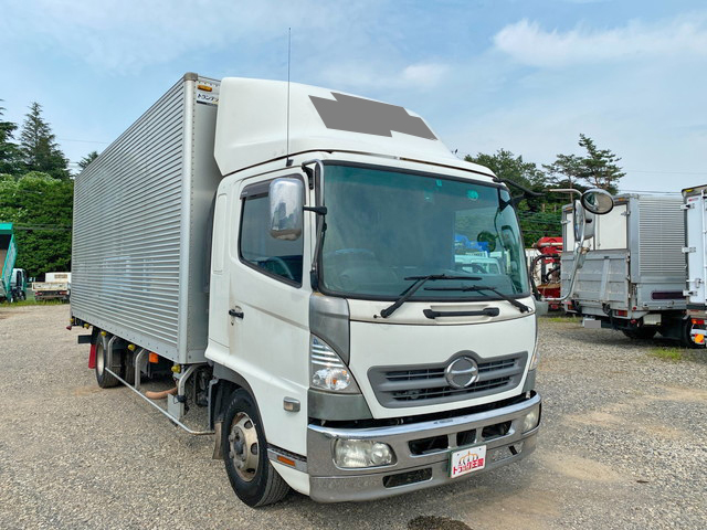 日野レンジャーアルミバン中型（4t）[写真03]