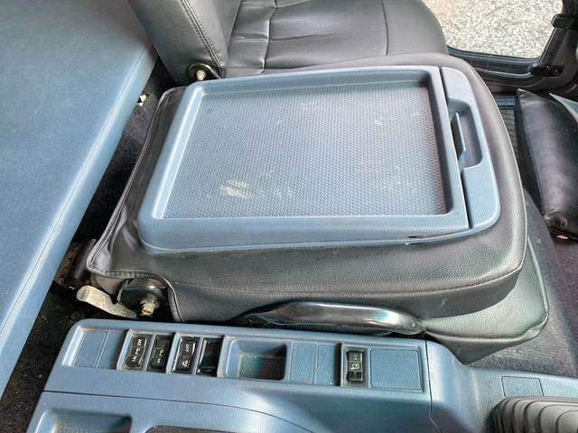 日野レンジャーアルミバン中型（4t）[写真36]