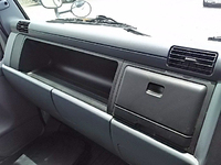 三菱ふそうキャンターアルミウイング小型（2t・3t）[写真32]