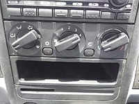 三菱ふそうキャンターアルミウイング小型（2t・3t）[写真35]