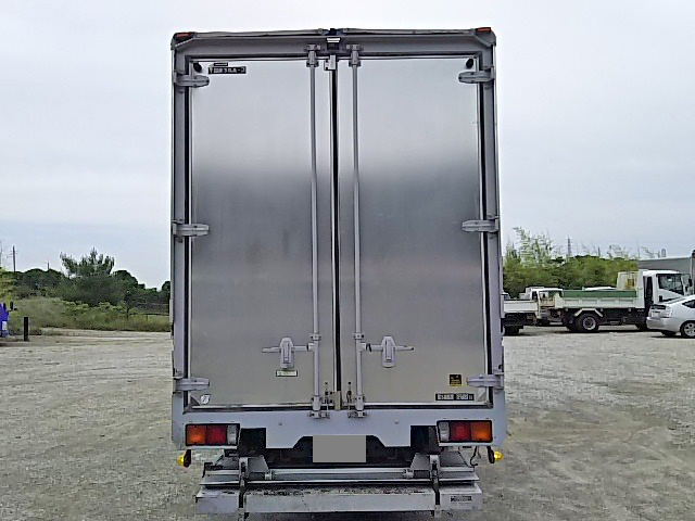 三菱ふそうキャンターアルミウイング小型（2t・3t）[写真08]