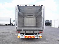 いすゞエルフ冷凍車（冷蔵車）小型（2t・3t）[写真10]