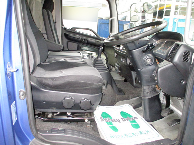 日野レンジャーアルミウイング増トン（6t・8t）[写真30]