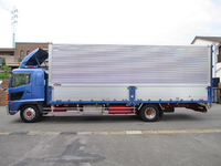 日野レンジャーアルミウイング増トン（6t・8t）[写真09]