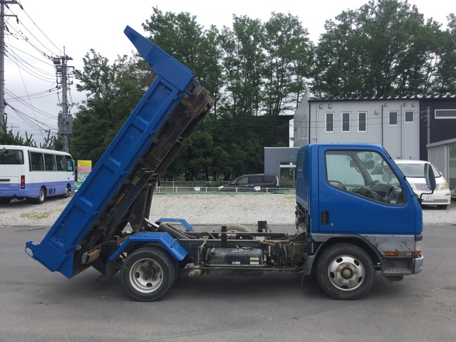 三菱ふそうキャンターローダーダンプ小型（2t・3t）[写真11]