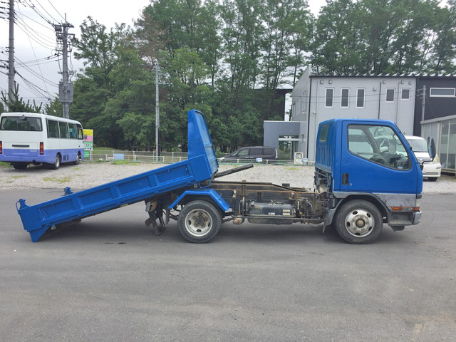 三菱ふそうキャンターローダーダンプ小型（2t・3t）[写真12]