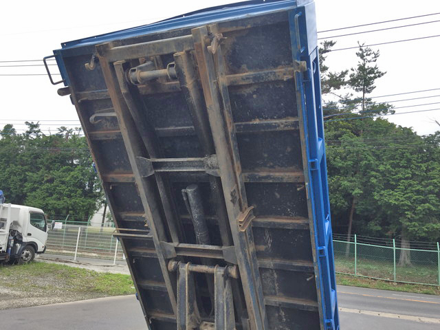三菱ふそうキャンターローダーダンプ小型（2t・3t）[写真19]