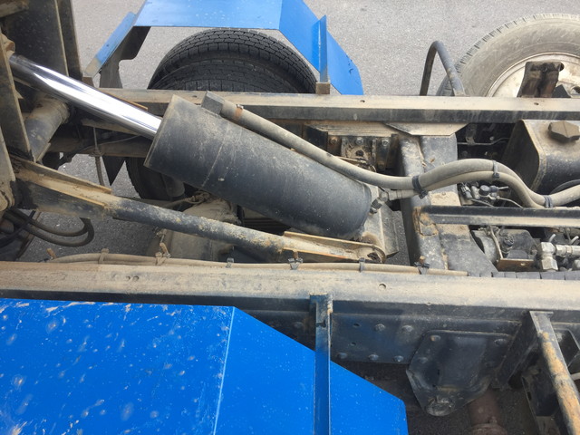 三菱ふそうキャンターローダーダンプ小型（2t・3t）[写真22]