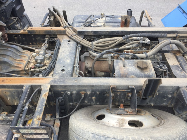 三菱ふそうキャンターローダーダンプ小型（2t・3t）[写真24]