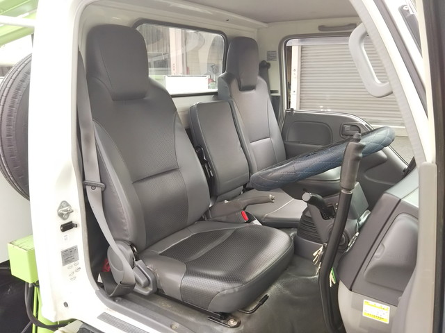 いすゞエルフ高所作業車小型（2t・3t）[写真33]