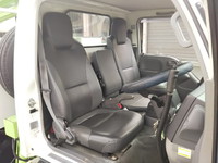 いすゞエルフ高所作業車小型（2t・3t）[写真33]