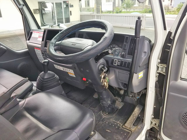 いすゞエルフ高所作業車小型（2t・3t）[写真34]