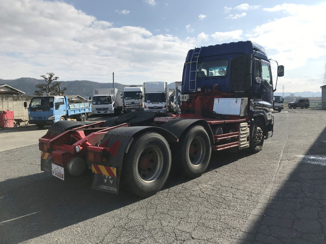 いすゞギガトレーラーヘッド（トラクターヘッド）大型（10t）[写真02]