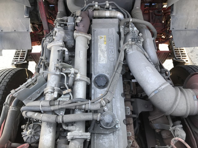 いすゞギガトレーラーヘッド（トラクターヘッド）大型（10t）[写真22]