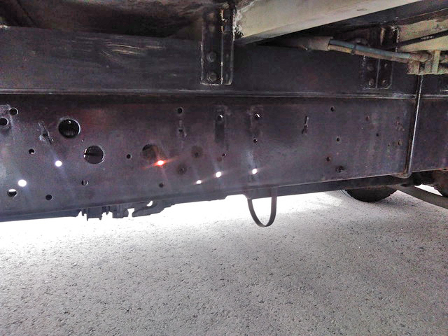 いすゞフォワードアルミウイング中型（4t）[写真11]