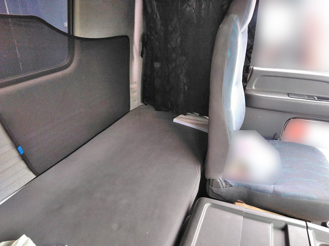 いすゞフォワードアルミウイング中型（4t）[写真22]