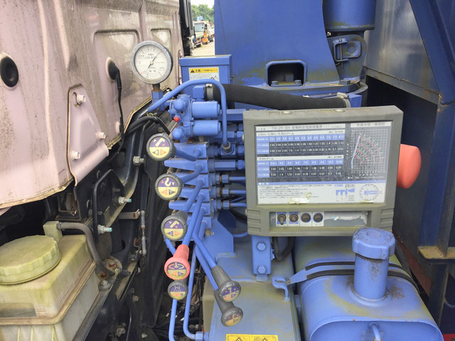 日野プロフィアクレーン4段大型（10t）[写真17]