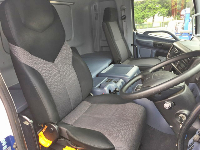 日野プロフィアクレーン4段大型（10t）[写真31]