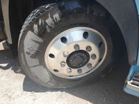 UDトラックスクオントレーラーヘッド（トラクターヘッド）大型（10t）[写真13]