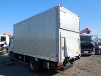 いすゞエルフアルミバン小型（2t・3t）[写真02]