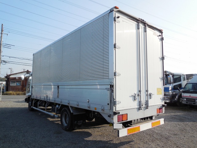 いすゞフォワードアルミウイング中型（4t）[写真02]