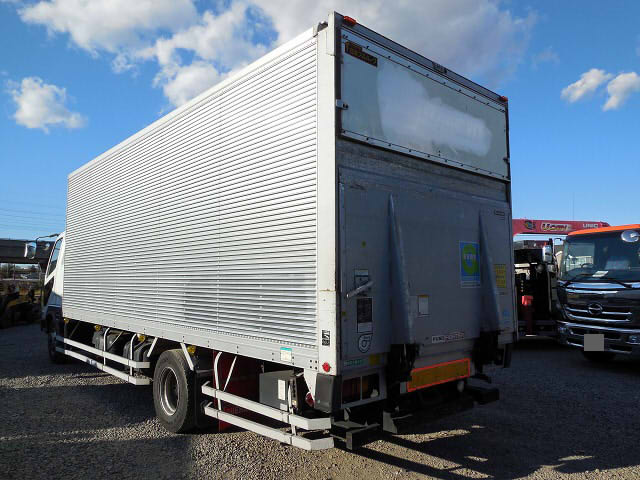 三菱ふそうファイターアルミバン中型（4t）[写真02]