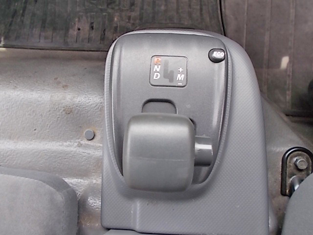 いすゞエルフ幌車小型（2t・3t）[写真27]