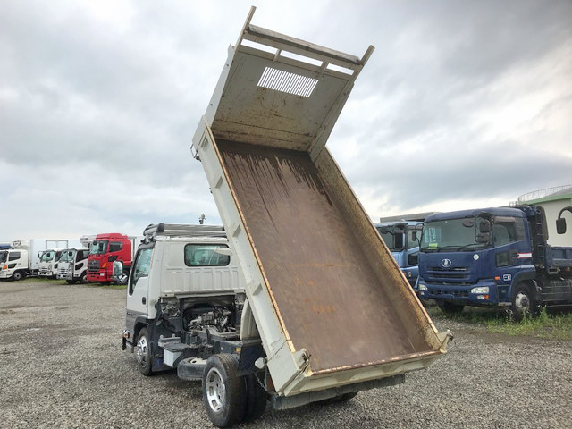 いすゞエルフダンプ小型（2t・3t）[写真10]