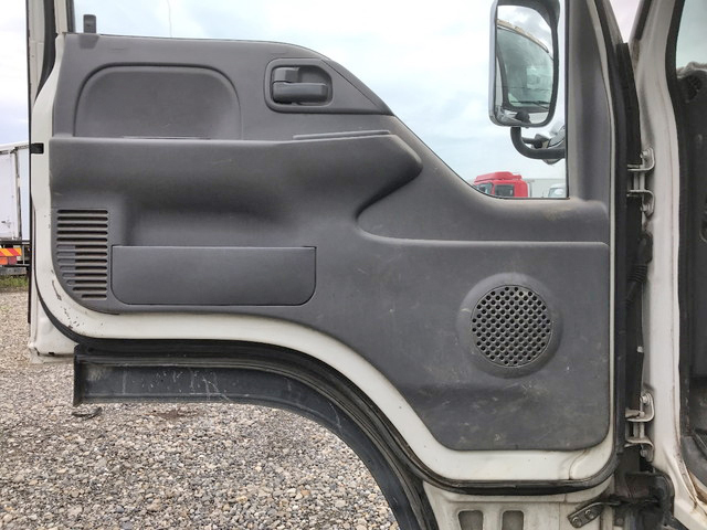 いすゞエルフダンプ小型（2t・3t）[写真28]