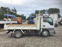 いすゞエルフダンプ小型（2t・3t）[写真05]