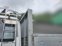 UDトラックスコンドルアルミブロック増トン（6t・8t）[写真13]