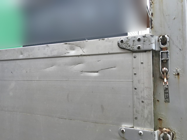 UDトラックスコンドルアルミブロック増トン（6t・8t）[写真16]