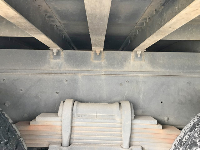 UDトラックスコンドルアルミブロック増トン（6t・8t）[写真19]