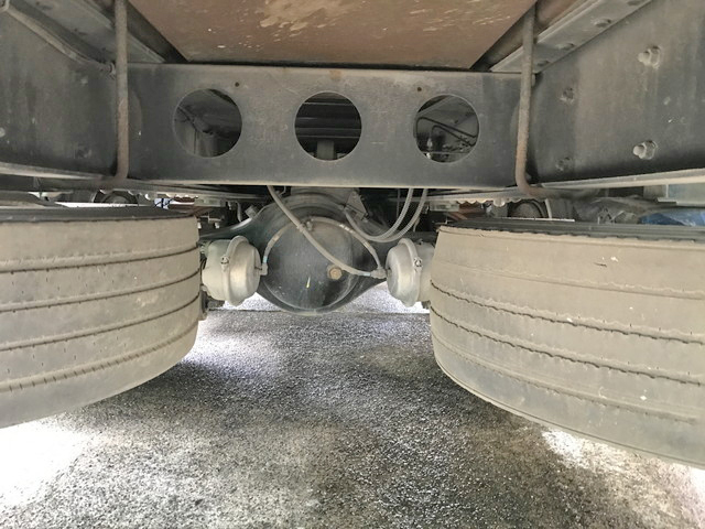 UDトラックスコンドルアルミブロック増トン（6t・8t）[写真22]