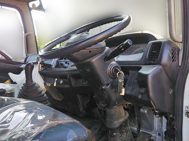 日野レンジャーダンプ中型（4t）[写真34]