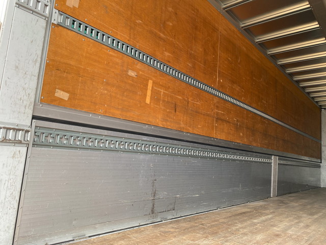 日野プロフィアアルミウイング大型（10t）[写真10]