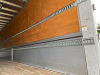 日野プロフィアアルミウイング大型（10t）[写真11]